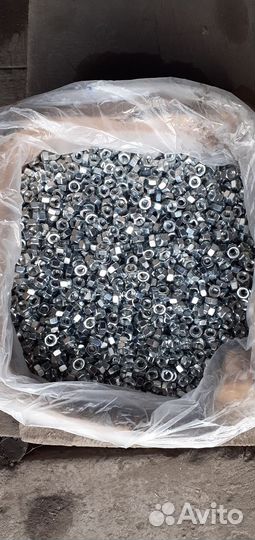 Болты гайки шайбы