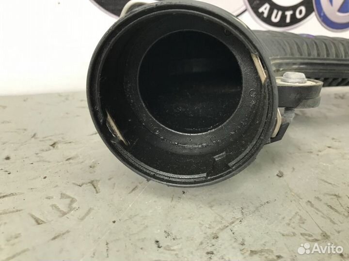 Патрубок интеркулера Volkswagen Tiguan 5N cawa