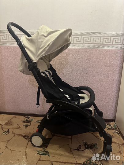 Прогулочная коляска yoya