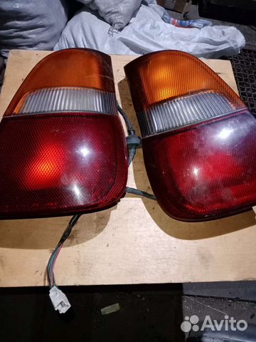 Задние фонари Ниссан Санни Калифорния