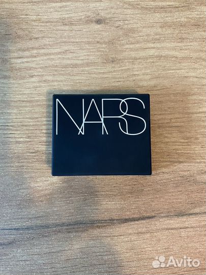 Nars тени