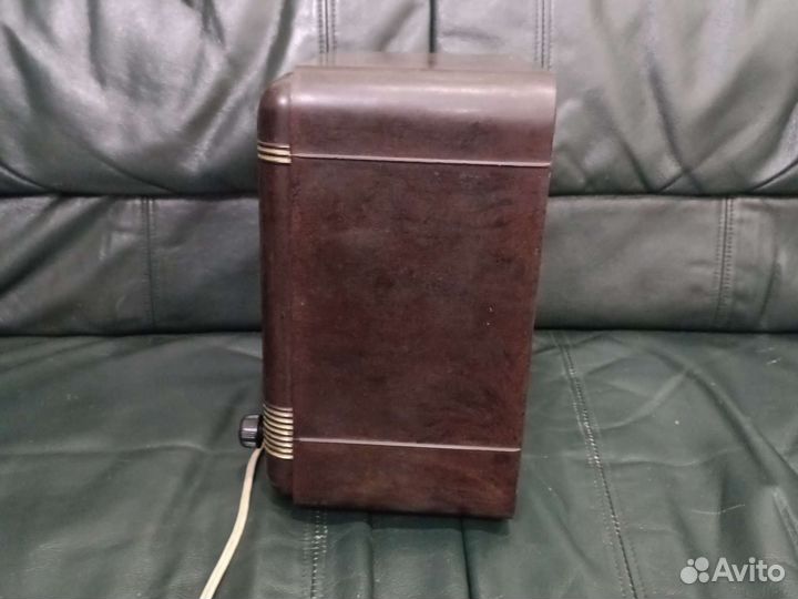 Ламповый радиоприемник Огонек