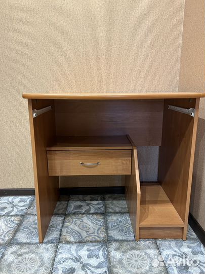 Компьютерный стол бу