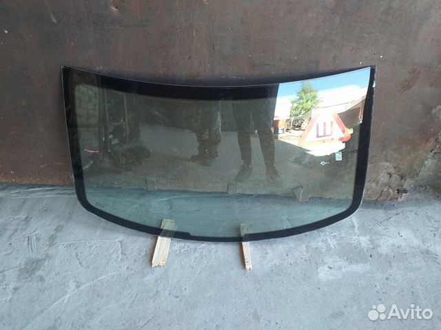 Стекло переднее левое Skoda Fabia 2