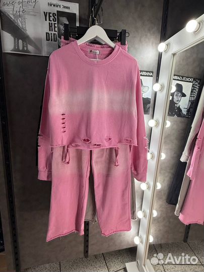 Костюм женский весна