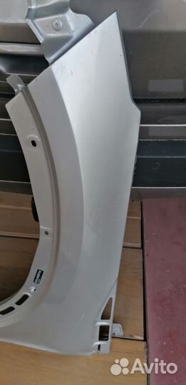 Крыло левое Infiniti QX50 2018-2023 год