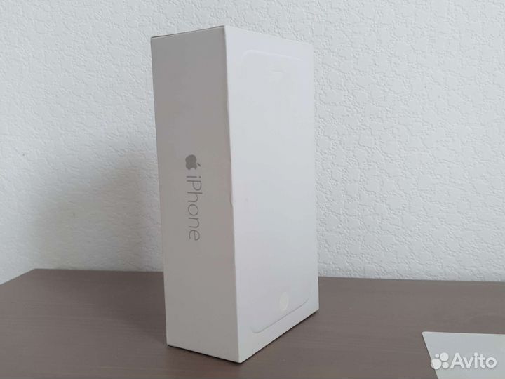 Коробка от iPhone 6