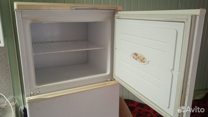 Продаю холодильник Атлант mхm 2712-50