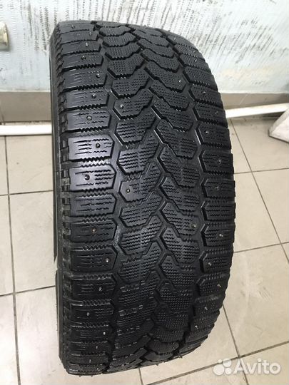 Yokohama Ice Guard F700Z 235/55 R17