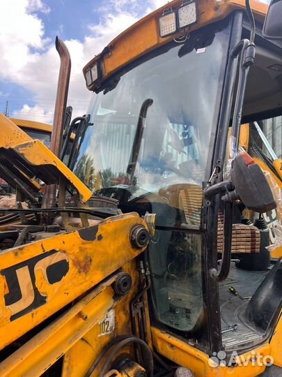 Стекло JCB для экскаватора-погрузчика JCB 3CX и 4C