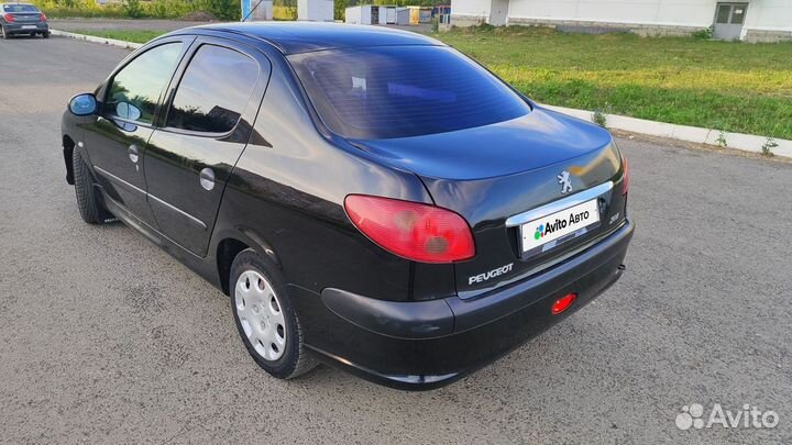 Peugeot 206 1.4 МТ, 2007, 165 000 км