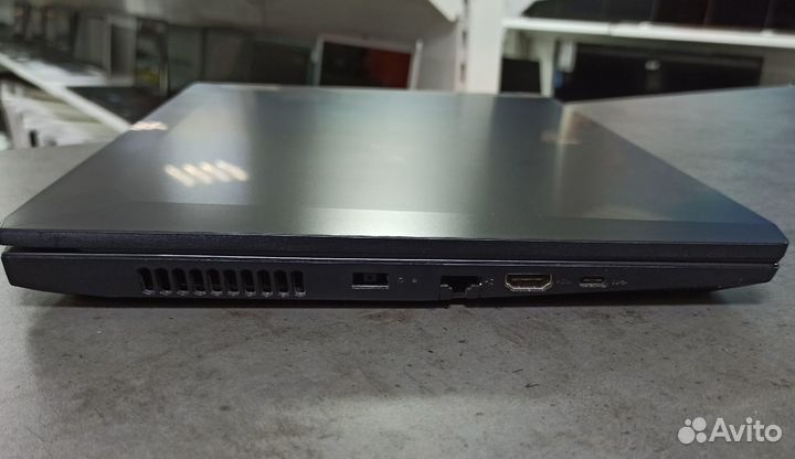 Lenovo R5 5600 16 GB RTX 3050 Ti 512 GB SSD