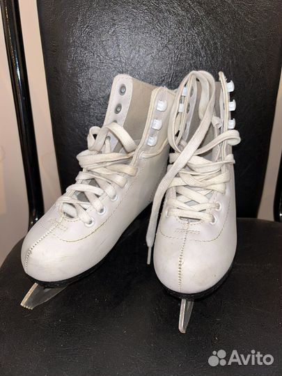 Коньки Ларсен