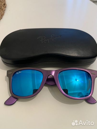 Солнцезащитные очки Ray Ban