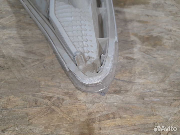 Указатель поворота в бампер правый Kia Cerato