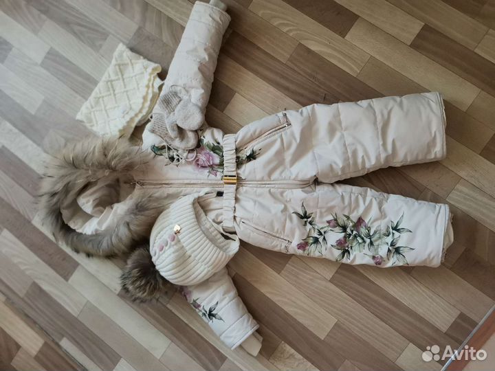 Зимний комбинезон для девочки 98