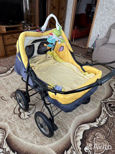 Коляска для двойни