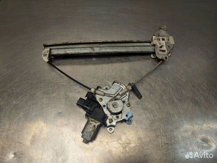 Стеклоподъемник задний правый Mitsubishi Outlander