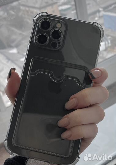 Чехлы на iPhone