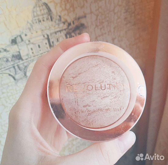 Бронзер Revolution