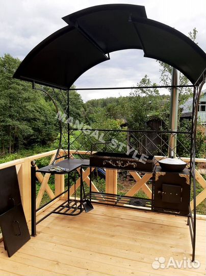 Беседка с мангалом
