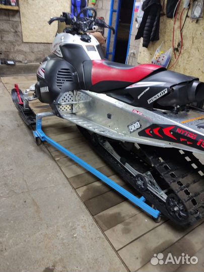 Подкат домкрат для снегохода