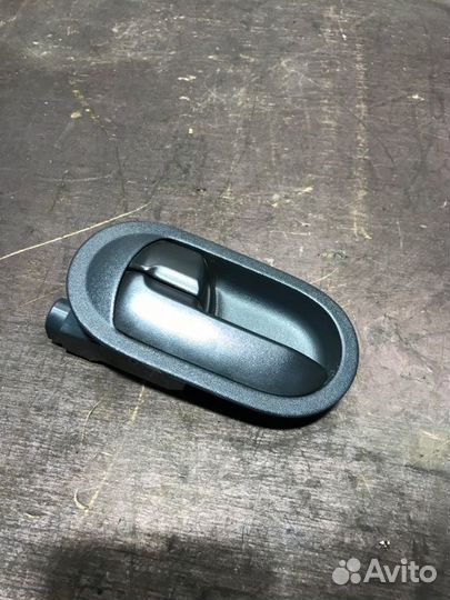 Ручка двери внутренняя задняя левая Mitsubishi