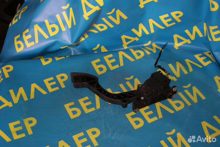Педаль газа Ford Focus 2
