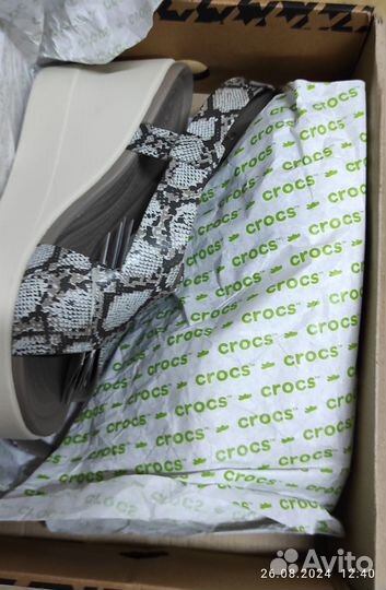 Босоножки женские 37 размер Crocs новые