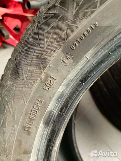 Continental IceContact 3 245/50 R18