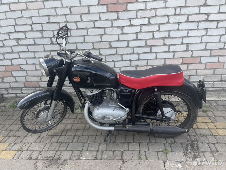 Pannonia T5 с коляской (документы новые )