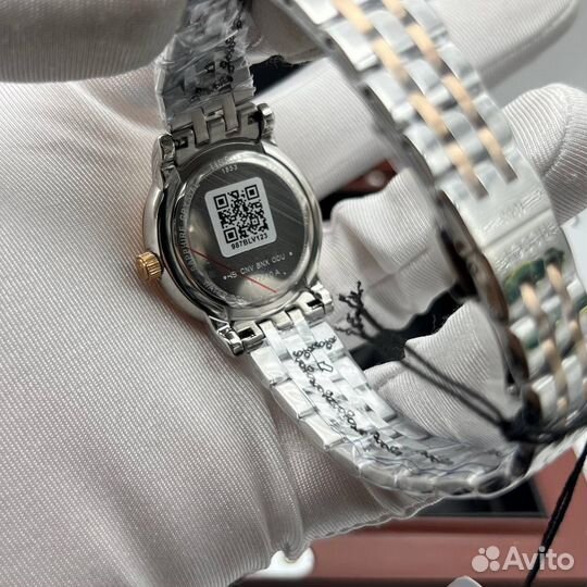 Женские Наручные часы Tissot Carson Lady