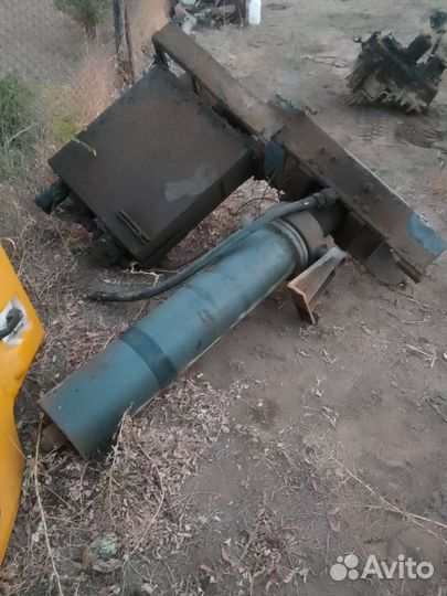 Цилиндр подъем кузова hyva