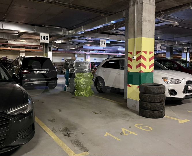 Машиноместо, 15 м²