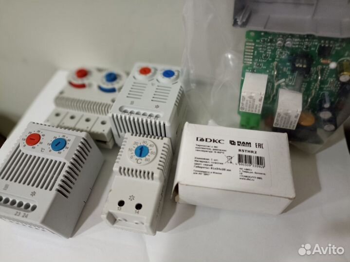 Термостат (терморегулятор)