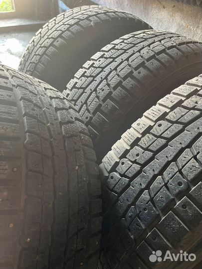 Dunlop SP Winter Ice 01 225/65 R17