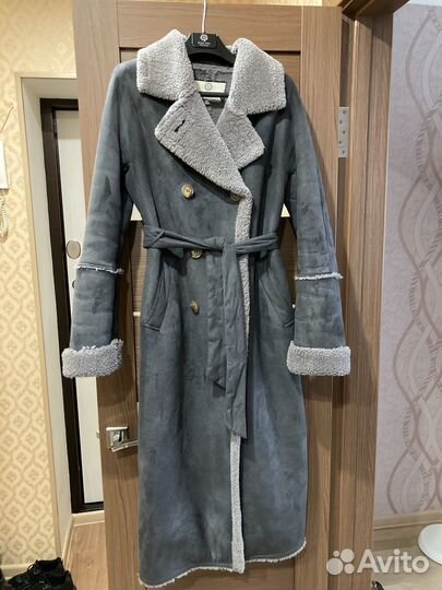 Продам женскую дубленка