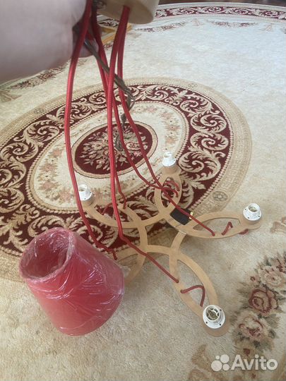 Люстра новая