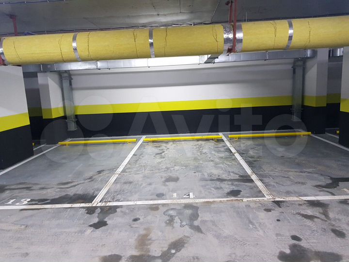 Машиноместо, 13 м²