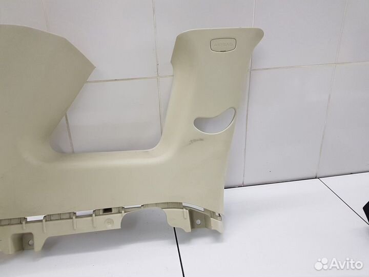 Обшивка багажника левая (Geely Atlas)