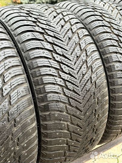 Nokian Tyres Hakkapeliitta 10p SUV 275/40 R21 и 315/35 R21