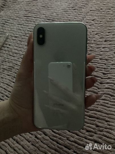 iPhone X, 64 ГБ