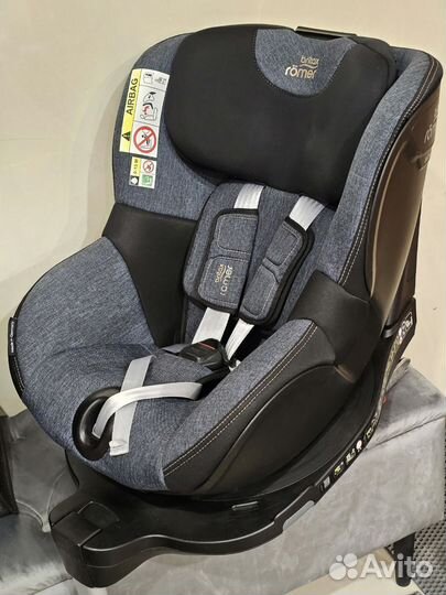 Britax romer dualfix m i size