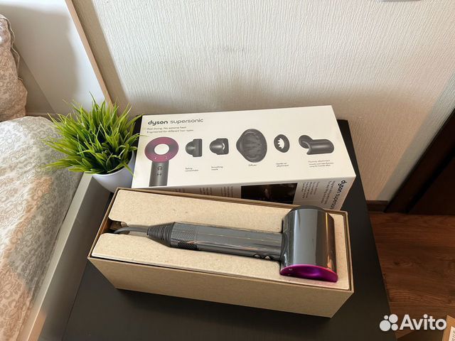 Фен Dyson Supersonic
