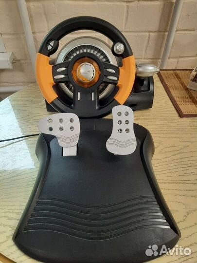 Игровой Руль с педалями Genius Speed Whell 3 MT