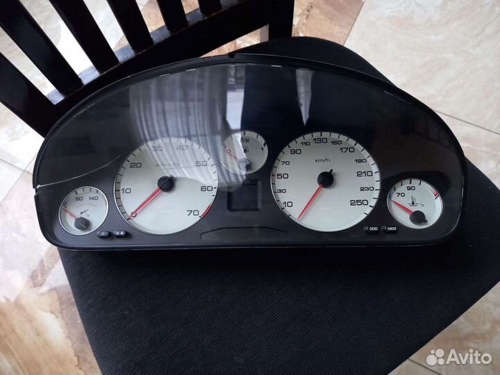 Панель приборов пежо 607