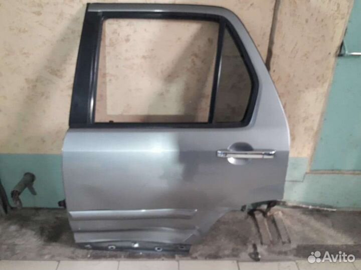 Дверь задняя левая на 