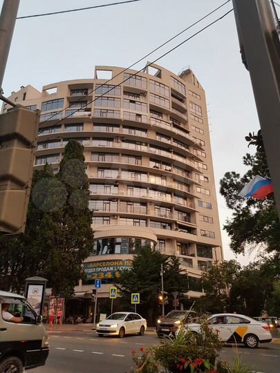 2-к. квартира, 52 м², 6/12 эт.