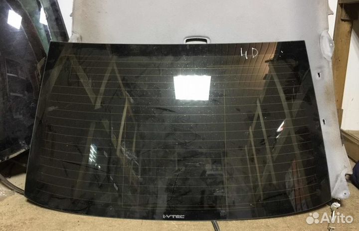 Стекло заднее на хонду цивик 4д