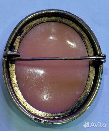 Брошь-камея винтажная